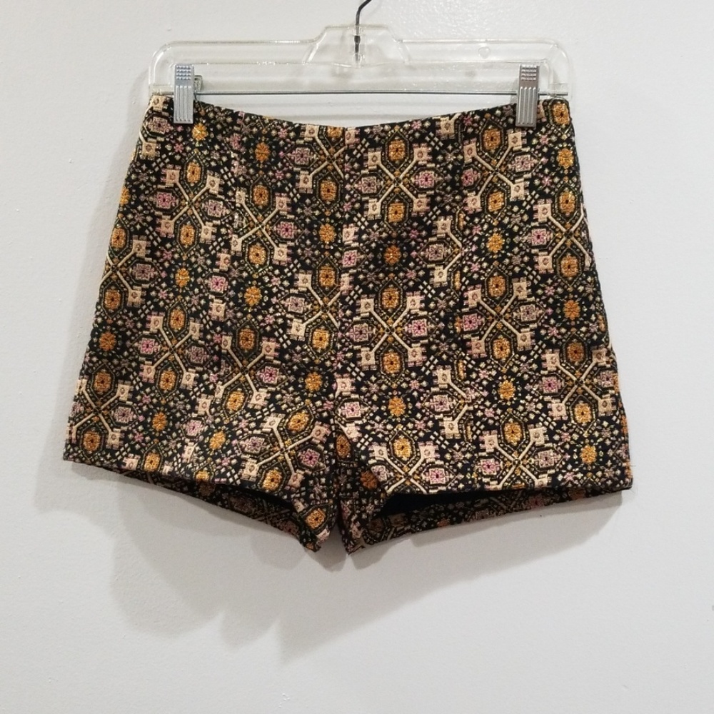Forever 21 us 26 women's multi color shorts